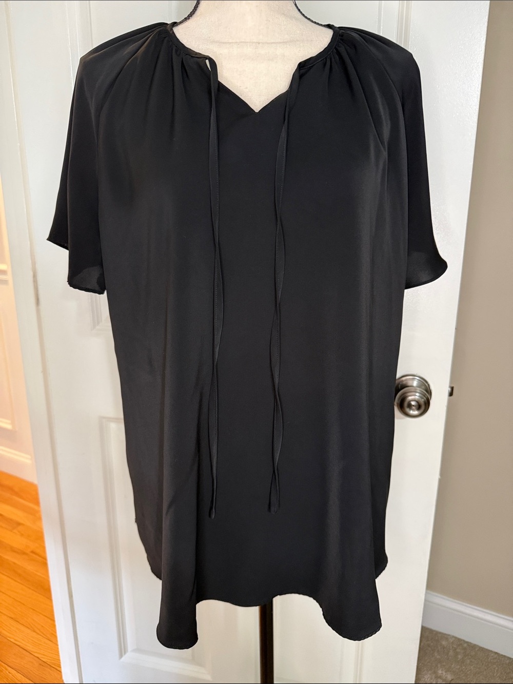 Dollcake Black Tie-Neck Flow Tunic